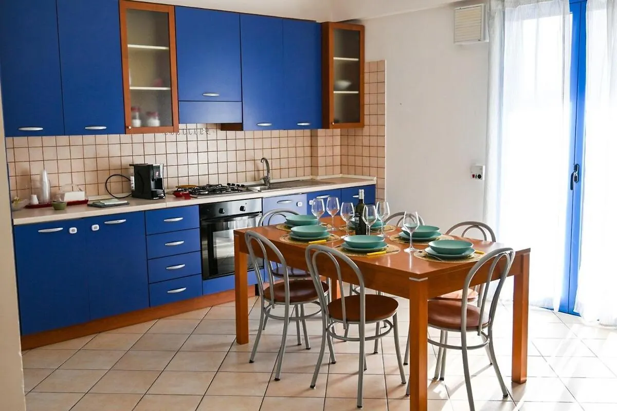 Casa Azul Netflix Near The Sea Apartman Scoglitti 0*,  Olaszország